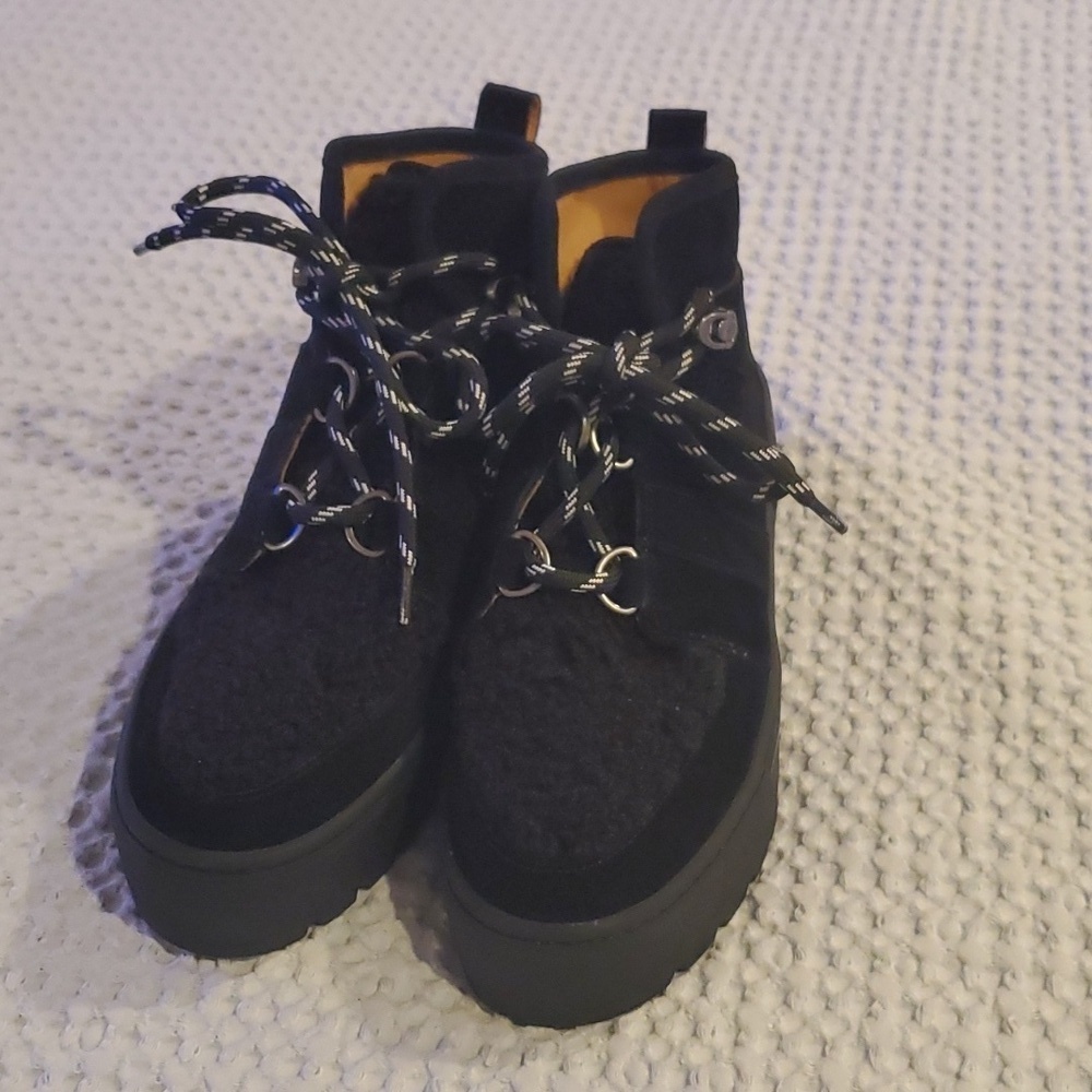 NWOT J/Slides Booties/ Sneakers (Black) Size 5 1/2 W (#12)